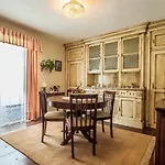 Habitación en casa particular Donde Conchita, Buhardilla Con Bano Compartido, Cerca Del Aeropuerto Norte La Laguna (Tenerife)