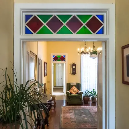 Séjour chez l'habitant Donde Conchita, Buhardilla Con Bano Compartido, Cerca Del Aeropuerto Norte